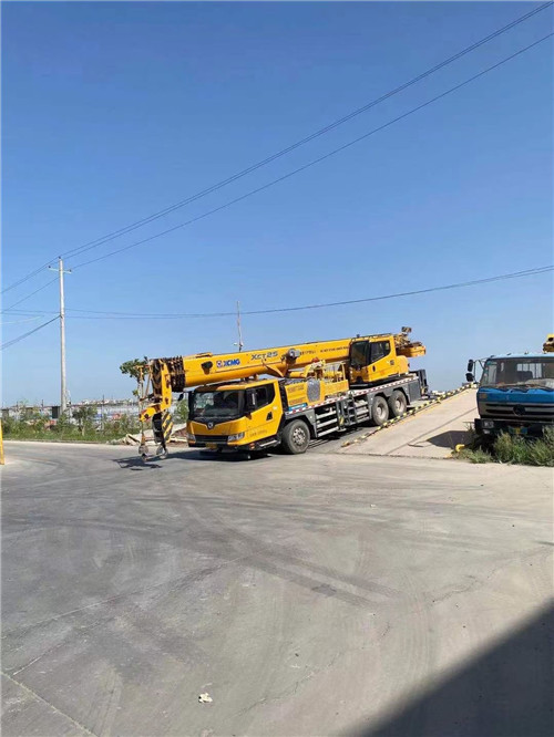 商城县吊车作业时，可能会产生哪些额外收费项目？